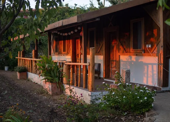 Suleymans Garden Bed & Breakfast Faralya