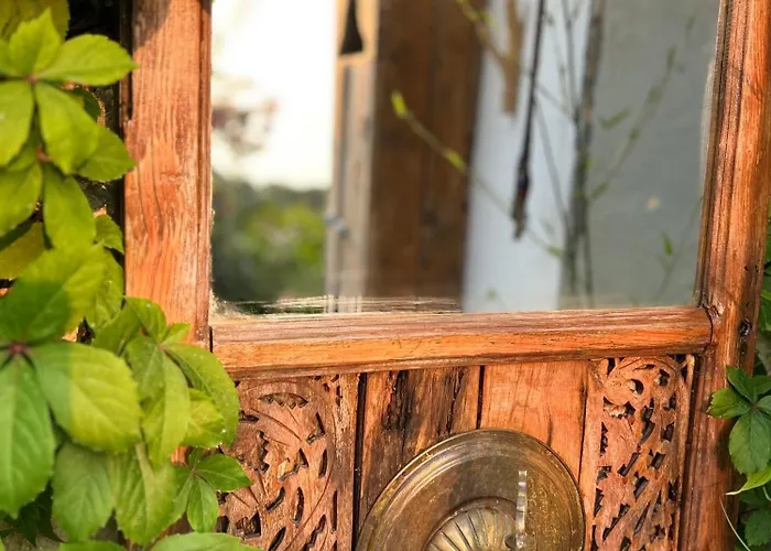 Bed & Breakfast Suleymans Garden *