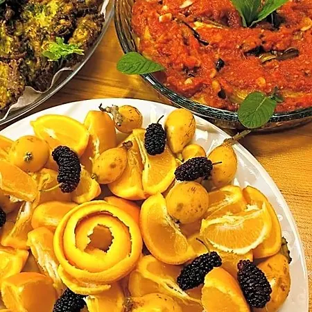 Suleymans Garden B&B 파랄리아